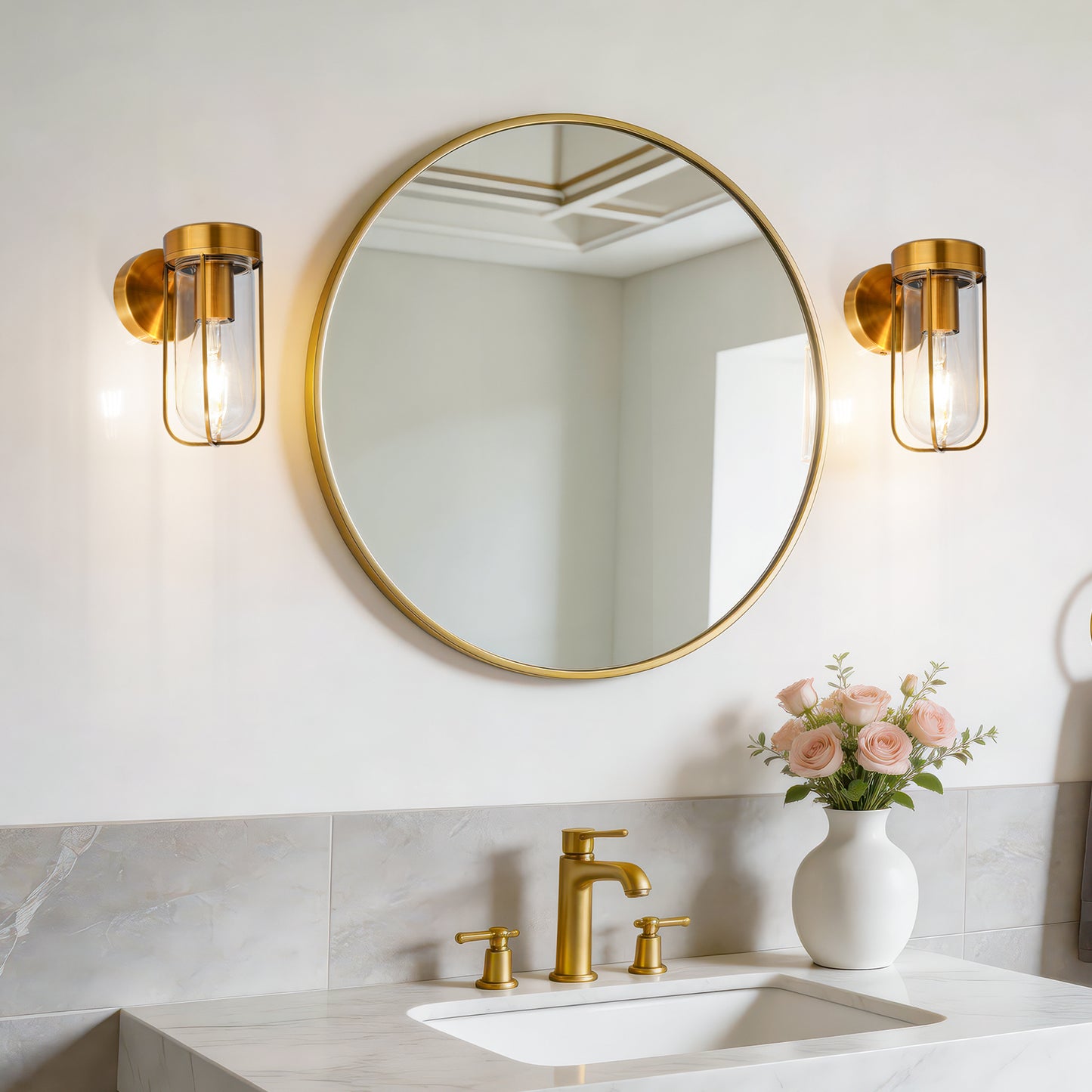 MantoLite Vintage Indoor Wall Light Brass Bath Vanity Light (Simple with Glass Shade) Industrial-Style Wall Light Suitable for Living Room, Bedroom and Hallway