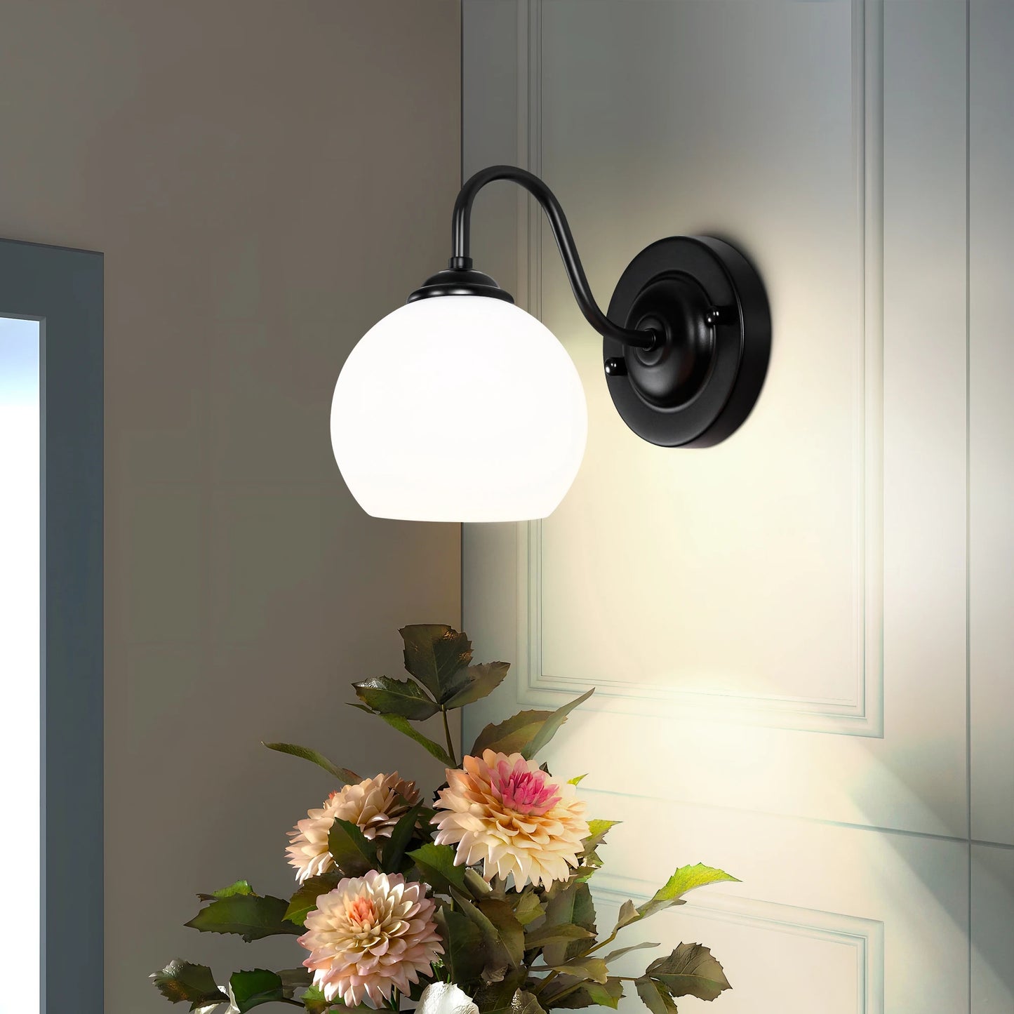 Round Black Glass Wall Light (Include Bulb)